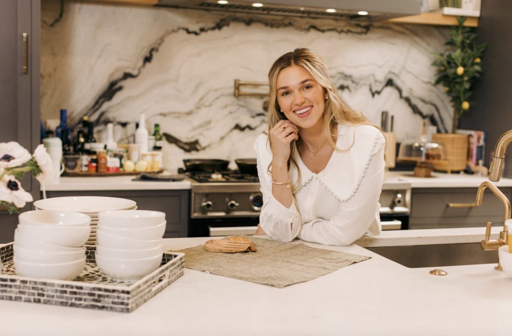 Сэди Робертсон Хафф размышляет о наследии Фила Робертсона в преддверии возвращения "Утиных династий: Возрождение"