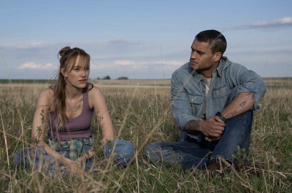 Актёры фильма «Напоминания о нём» обсуждают, возможно ли истинное изменение и прощение