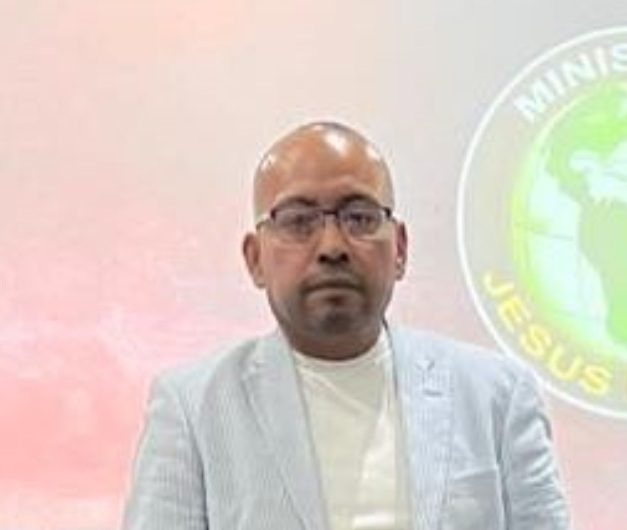 Пастор, находящийся под стражей ICE, приговорен к 2 годам за сексуальное насилие над 14-летней девочкой