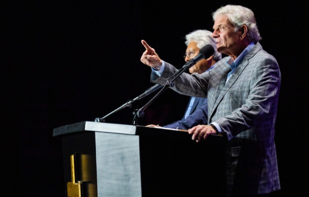 Фрэнклин Грэм донес послание Евангелия до более чем 89 000 человек в Перу: 'Только кровь Иисуса может спасти вас'