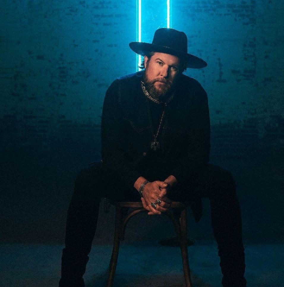 Зак Уильямс выпустил делюкс-издание альбома 'Jesus Loves' с Томасом Реттом