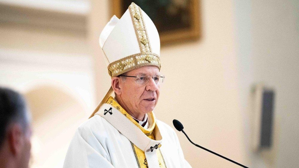 Вильнюс: Молитва о мире в рамках «Евхаристической цепочки»