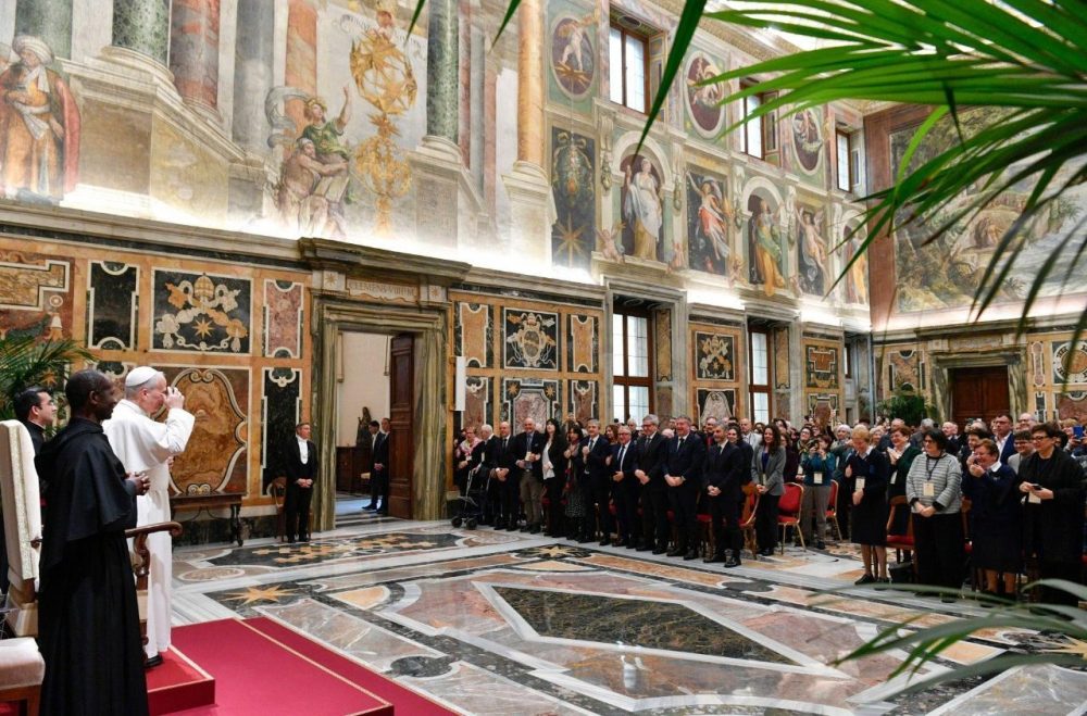 Лев XIV: Культура гостеприимства как основа христианского общения