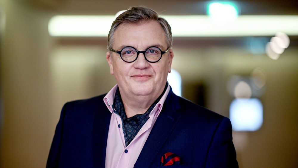 Хапе Керкелинг предупреждает: «Мы забываем о самых слабых»