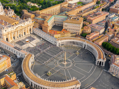 Ватикан осуждает концепцию "первой ударной войны" в свете угрозы мировой нестабильности