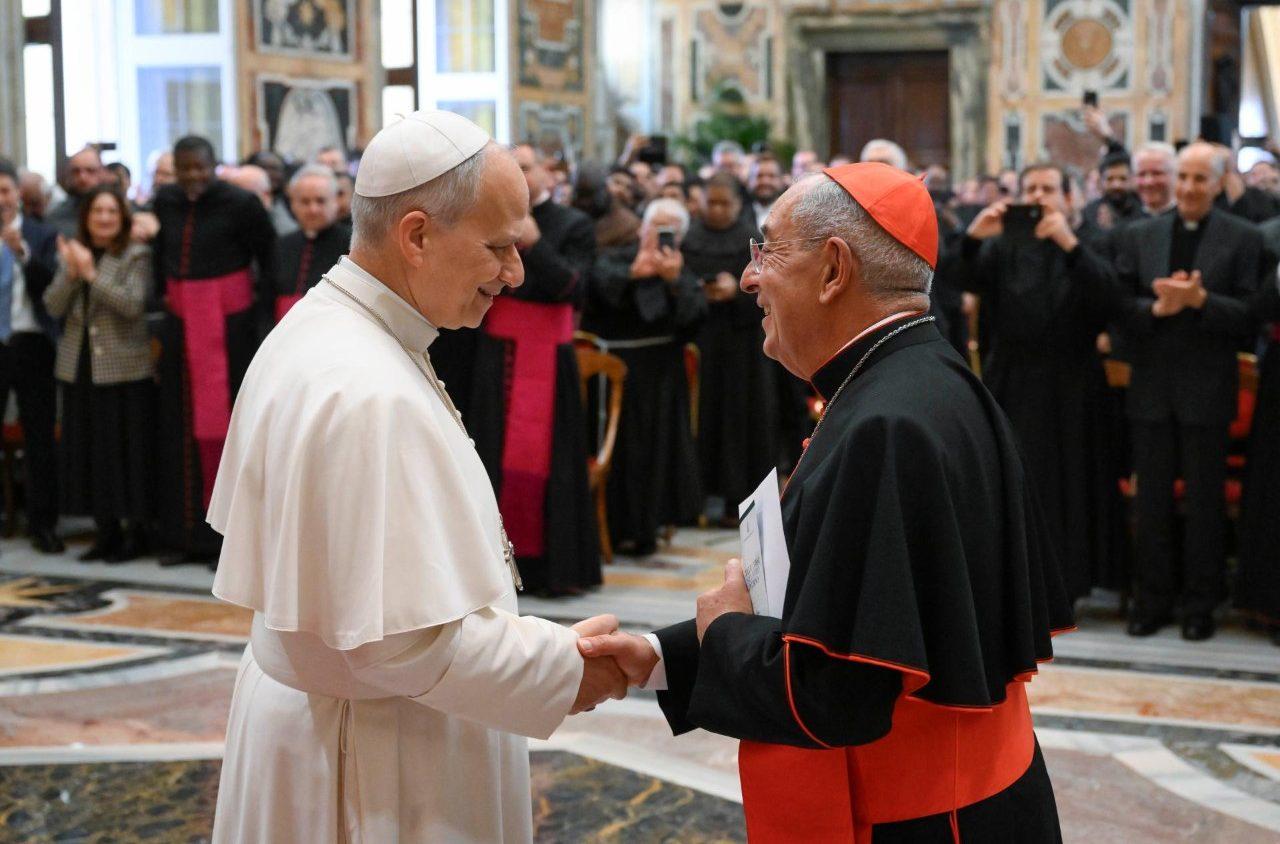 Папа Франциск призывает священников активнее исповедовать верующих для укрепления единства с Богом