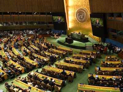 Совбез ООН требует от Ирана прекратить атаки в Персидском заливе