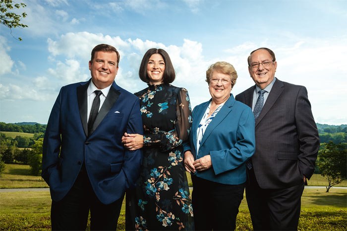 The Hyssongs подписали контракт с Horizon Records