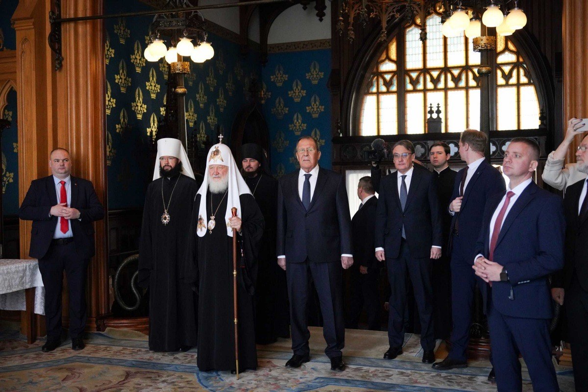Патриарх Кирилл посетил пасхальный прием в МИД России
