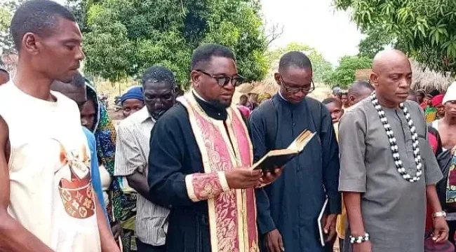 В Нигерии похоронили христиан, убитых исламистами, включая прихожан РПЦ