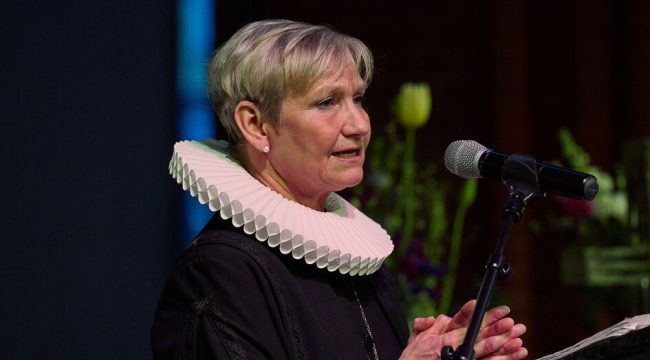 Послание на Страстную пятницу: Не привыкать к страданиям мира