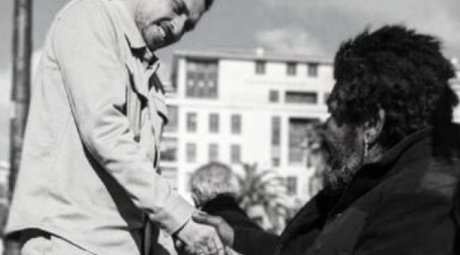 Bible Impact: тысячи Евангелий распространят во Франции на Пасху