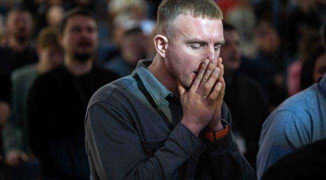 Епископ РЦХВЕ призвал бизнесменов ставить Бога выше прибыли