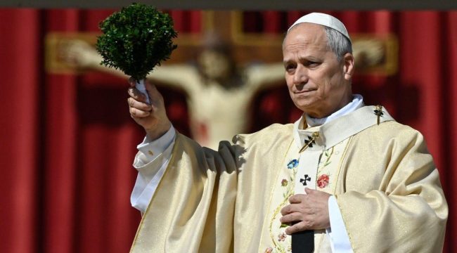 Святой Отец: война убивает и разрушает, но Христос побеждает смерть