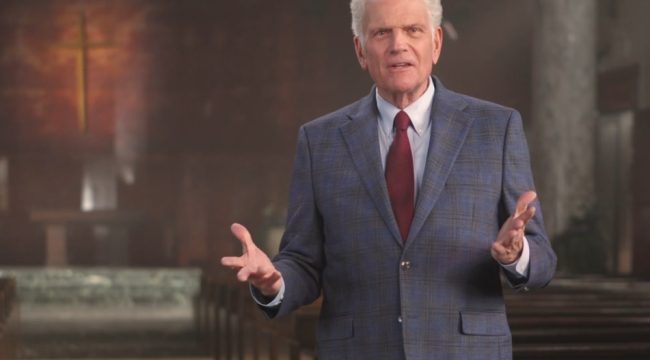 Франклин Грэм передал телевизионное пасхальное послание из Миннеаполиса: «Что есть истина?»