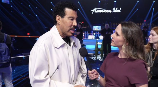 Лайонел Ричи размышляет о раннем «помазании» от Бога: «Это присутствие»