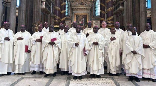 Католические епископы Уганды призывают к свободе для всех в своем пасхальном послании