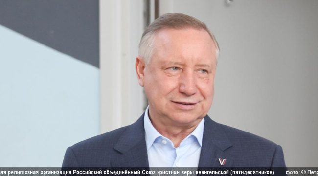 Губернатор Санкт-Петербурга поздравил епископа с Пасхой