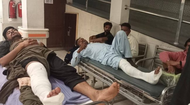 Грузовик врезался в пасхальное шествие в Пакистане, погиб один человек, десятки пострадали