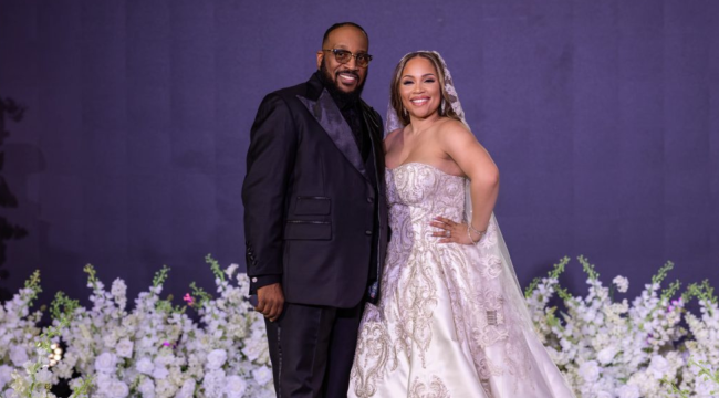 Госпел-певец Марвин Сапп женился на докторе Ла'Борис Коул