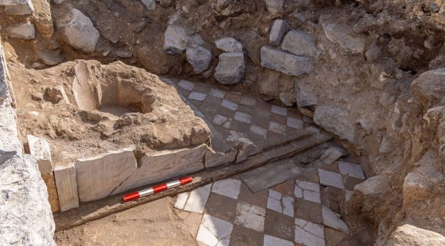 Древний артефакт, найденный у Галилейского моря, может пролить свет на ранние практики крещения