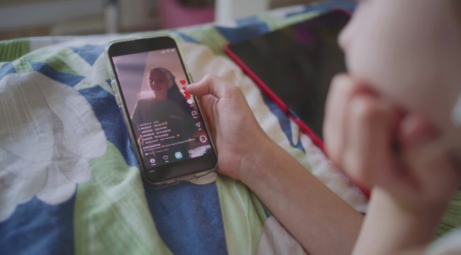 Когда в Иране замолкает интернет