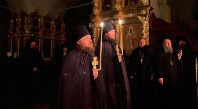 В Соловецком монастыре совершены монашеские постриги