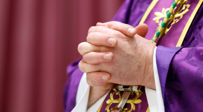 Ливан: епископы Франции призывают собраться и молиться 11 апреля