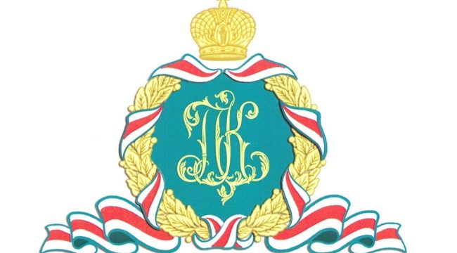 Патриарх Кирилл совершил вечерню с выносом Плащаницы в Страстную пятницу