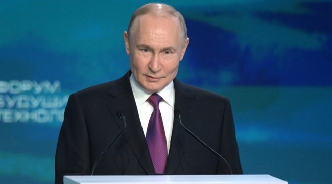 Владимир Путин поздравил Патриарха Кирилла с Пасхой