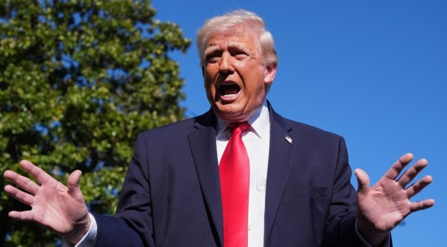 Трамп: Папе следует взять себя в руки