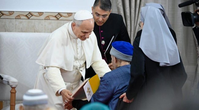 Папа Лев XIV посетил дом для престарелых в Алжире