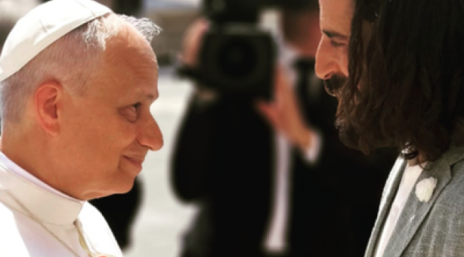 Джонатан Руми присоединился к папе в его призыве к миру на Ближнем Востоке