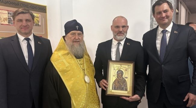 Митрополит Александр освятил новое генконсульство Белоруссии в Алма-Ате