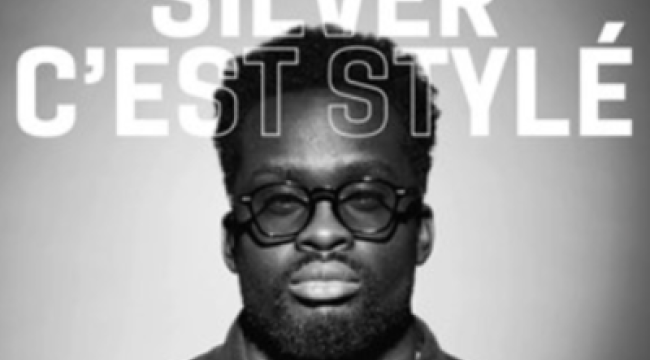 InfoChrétienne присутствовала на выступлении юмориста Сильвера в Париже