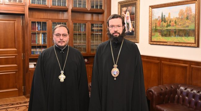 Митрополит Антоний обсудил с клириком из Тегерана ситуацию в соборе после ракетных ударов