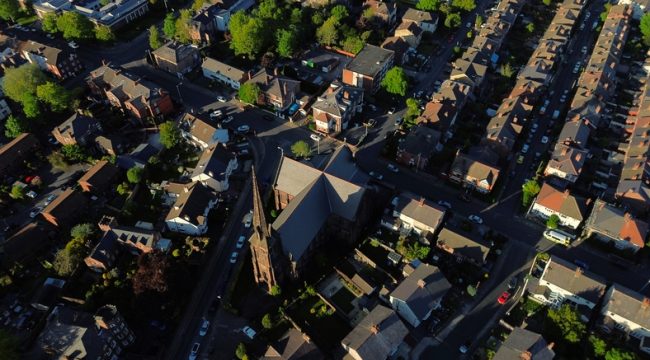 Христиане в Великобритании чувствуют свободу вероисповедания, но ощущают растущее культурное давление