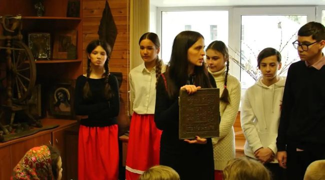 В храме Живоначальной Троицы в Остафьеве прошли детские пасхальные занятия