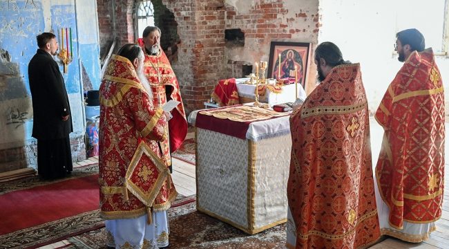 В Карелии совершена Божественная литургия на подворье Новодевичьего монастыря
