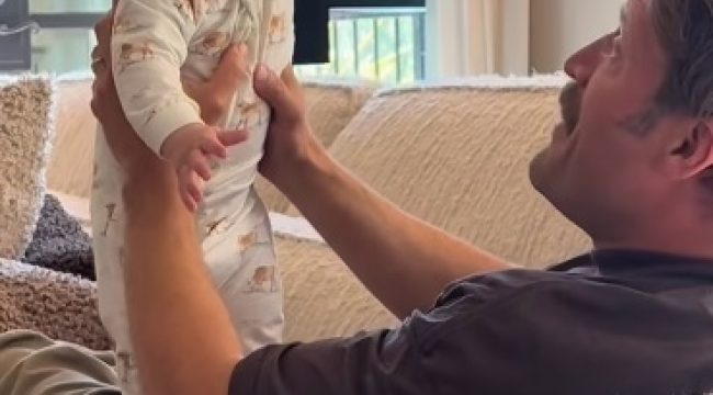 Видео с плачущим суррогатным ребенком, зовущим 'маму', у гей-певца вызвало скандал: 'Дети заслуживают лучшего'