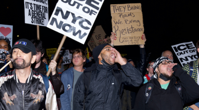 США: активная мобилизация церквей против действий ICE