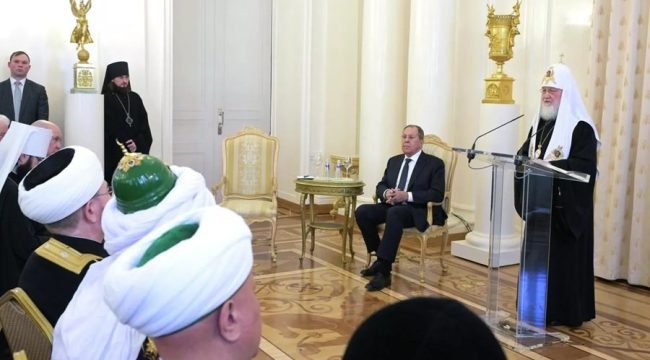 Патриарх Кирилл заявил о росте давления на РПЦ и христиан в мире