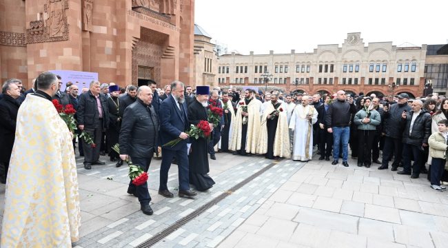Представители Русской Церкви почтили память жертв геноцида армян