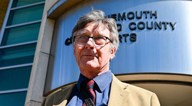 Христианский активист, защищающий жизнь, отправивший графические изображения аборта, добился отмены приговора