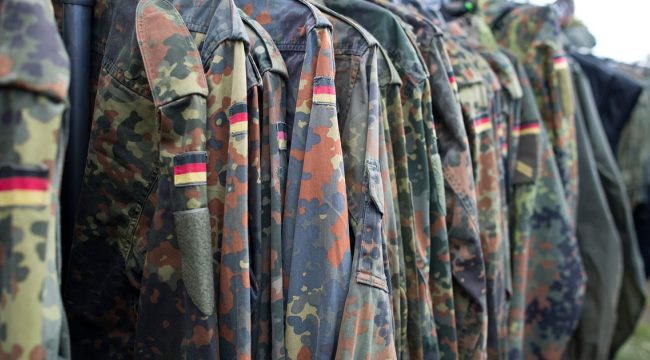 Число отказников от военной службы значительно выросло