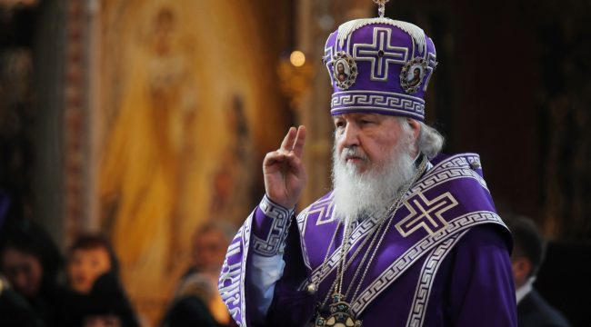 Патриарх Кирилл в праздник Благовещения призвал молиться о матерях