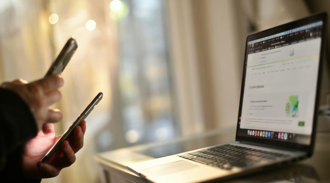 Россиян предупредили о фейковых трансляциях из храма на Пасху