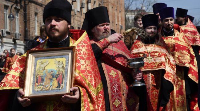 Священник дал рекомендации по подготовке к пасхальному крестному ходу