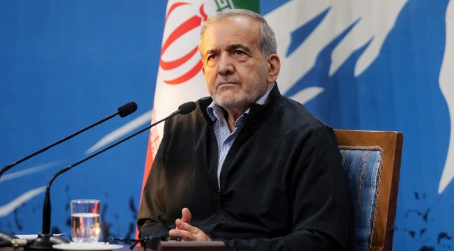 Глава Ирана защитил понтифика после критики со стороны Трампа