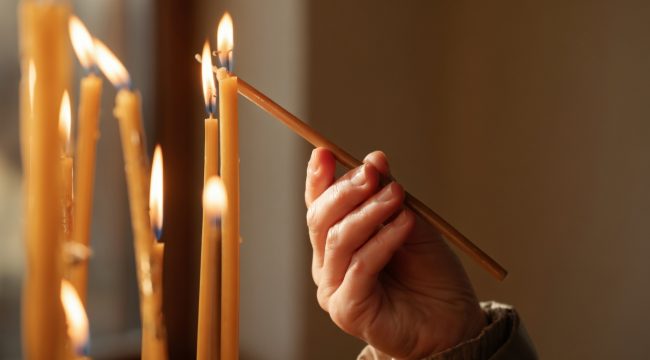 Американского писателя могут причислить к лику православных святых